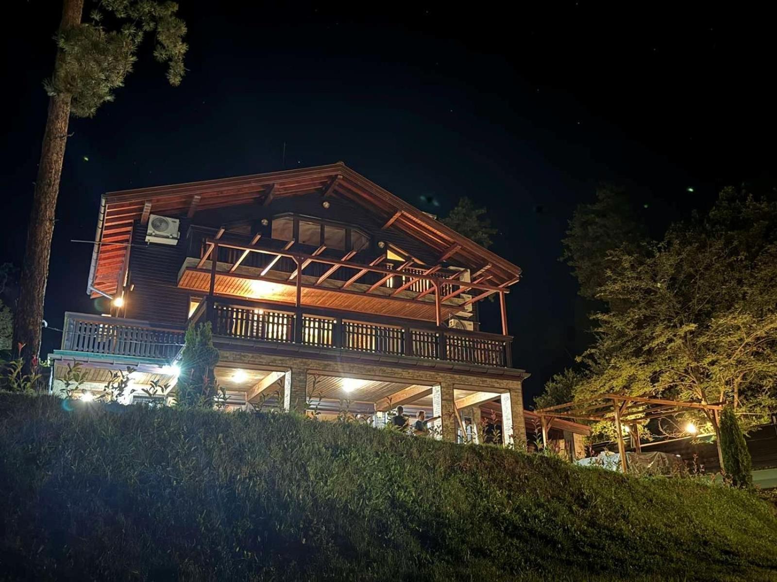 Villa Iskar Lake Residence By Bookvillabg Shtarkelovo Gnezdo Esterno foto
