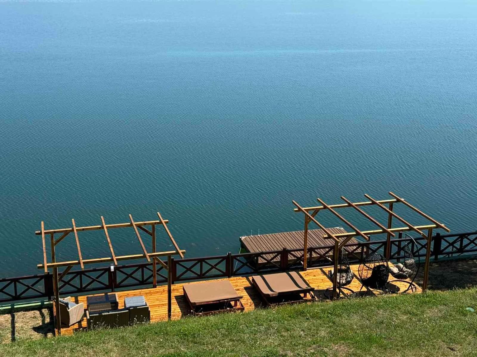 Villa Iskar Lake Residence By Bookvillabg Shtarkelovo Gnezdo Esterno foto