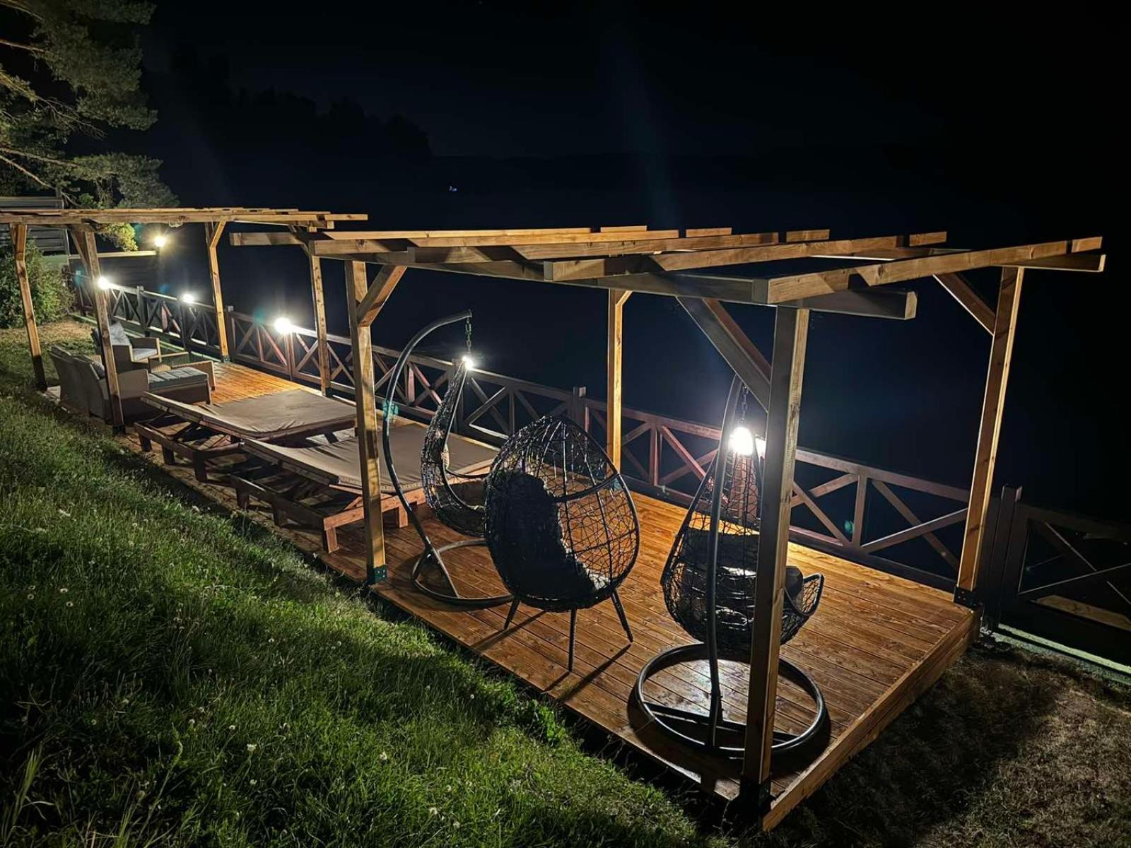 Villa Iskar Lake Residence By Bookvillabg Shtarkelovo Gnezdo Esterno foto
